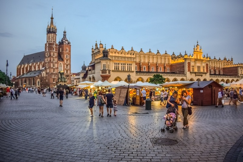 Real Estate Cracow: dlaczego warto inwestować w nieruchomości w Krakowie?